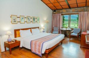 Shikarbadi Heritage Hotel by the Lake - By HRH Group of Hotels