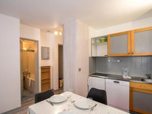 Bel appartement 4 pers, 2 chambres, Chamonix Sud, parking inclus - FR-1-343-155