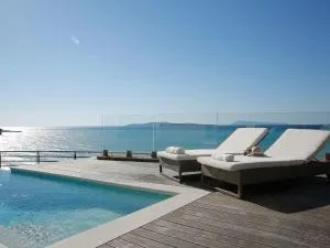 Pictures Suites - Agios Stefanos