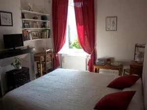 瑞莱斯玛博特酒店 - Rosières-devant-Bar