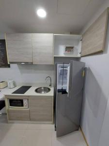 Acqua Condo Jomtien Pattaya +Free motorbike