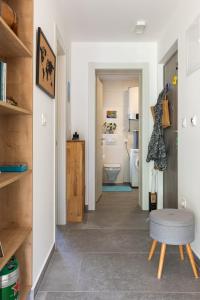 Apartment Good Vibes