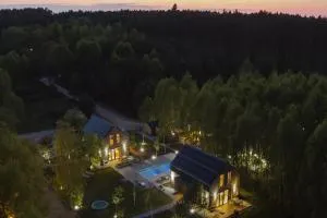 Między Brzozami / Domy w lesie - Biebrowo