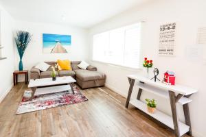 Chic Koreatown 1 Bedroom Close to Downtown LA with free Gated Parking