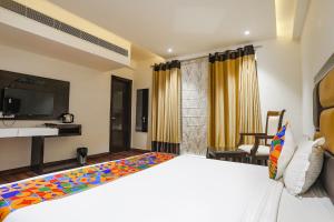 FabHotel Grand Stay