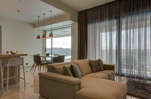 Lands End, Boutique Hotel