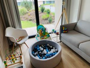 Shelter Rogowo koło Kołobrzegu apartament familijny przy plaży i wydmach płac zabaw
