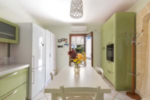 Villa Ilaria Chiusurelle by BarbarHouse