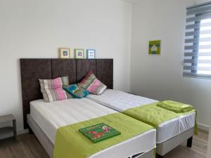 Appartements Spacieux appart- 6PERS- VUE MER- 2 min de la plage : photos des chambres