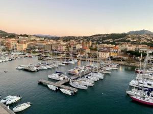Spacieux appart- 6PERS- VUE MER- 2 min de la plage