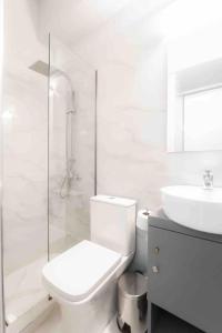 Lux seaside apartment by Volos hospitality