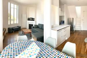 Appartements Nice spacious and bright apartment in Arcueil : photos des chambres