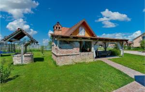 Two-Bedroom Holiday Home In Poljana