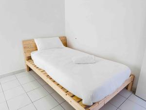 Muji Minimalist Homestay di Gambang