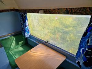 Campings Camping La Foret du Morvan Vintage caravan : photos des chambres