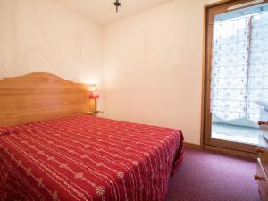 Appartements Duplex 8 pers. au pied des pistes avec balcon, terrasse, parking et WIFI, Val-Cenis - FR-1-508-91 : photos des chambres