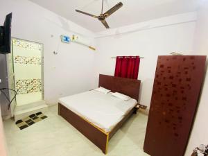 Rita Shree Homestay At Ayodhya Highway