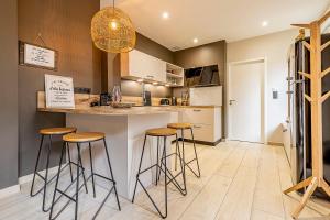 Pleasant and bright chartreuse with terrace