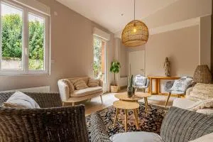 Pleasant and bright chartreuse with terrace - Blagnac