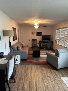 The Main Stay Hunters Lodging