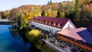 Penzión Windšachta - 斯提亚夫尼茲科巴內