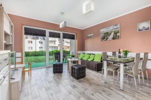 Aqua Viva Darłowo Apartment by Renters