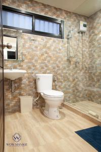 Enjoy Sunset Rainbow Alley - WOW Townhouse at Patong Hill