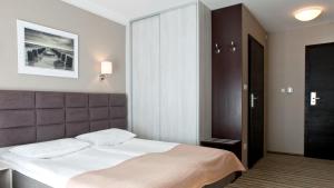 Waterside Resort