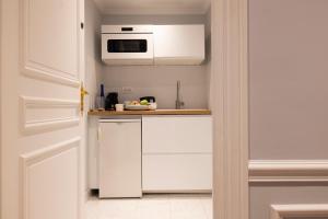 Hotels Le Littre : photos des chambres