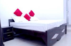 Hotel O Royal Inn Hotel