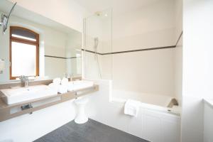 Hotels Le Manoir d'Agnes : photos des chambres