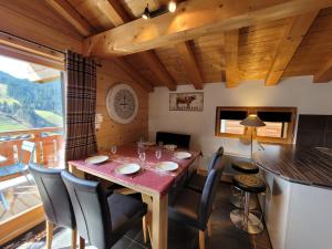 Chalet familial 3 étoiles, 6 pers, Les Gets - FR-1-598-24