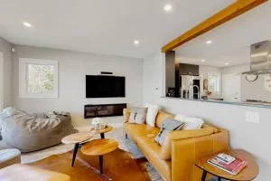 Grove Road Lakehouse - Barnard