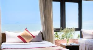 Arise Seaside Hotel