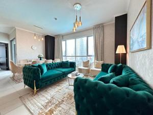 Durrani Homes - Supreme 5BR besides Dubai Mall With Burj Khalifa and Fountain view