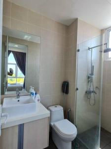 Southbay Seaview Condo A10 #10minQueensbay #15minSPICE