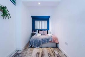 Large 3 Bed Apartment in Central Blackpool