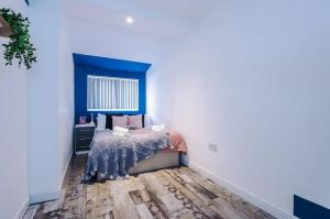 Large 3 Bed Apartment in Central Blackpool