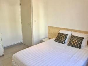 Blue Summer Vibes - Apartment 5 - AC, parking, beach at 50m, SPA discnt