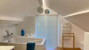 B&B / Chambres d'hotes La petite Maison Messigny : photos des chambres
