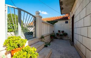 Beautiful Home In Korcula With 1 Bedrooms And Wifi