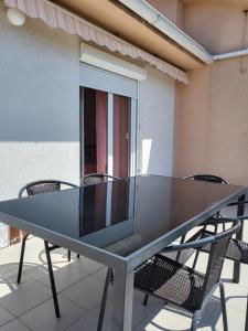 Apartment Grabar