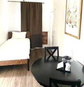 Hunter Arms Hotel