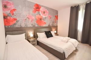 Sunset Lodge - ENJOY HOLIDAY