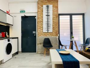 Apartamento con encanto en zona Tirso de Molina-Sol