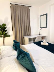 Central 1 BR-Kensington-24 7 security-Netflix