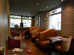 Hotels L'HOTEL de CHARTRES : photos des chambres
