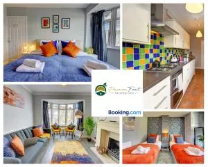 4 Bedroom House - Sleeps 7 Located Near Coventry Airport, City Centre, Free Unli Wi-fi - Driveway & Garden - AHC - Stivichall