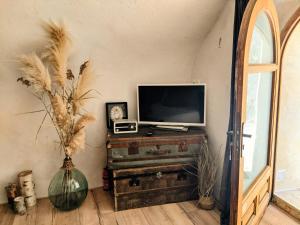 Charmante suite indépendante avec cave à vin