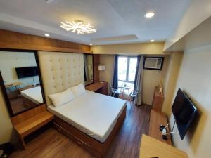 Centrio Tower w Netflix + WiFi